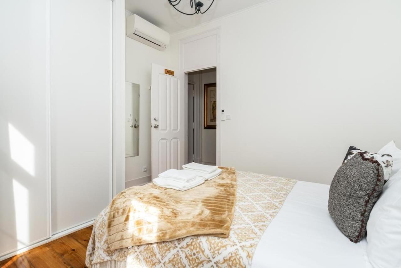 Rustic M2 R1 - Amazing Double Room With Shared Bathroom Lisbon Exterior photo